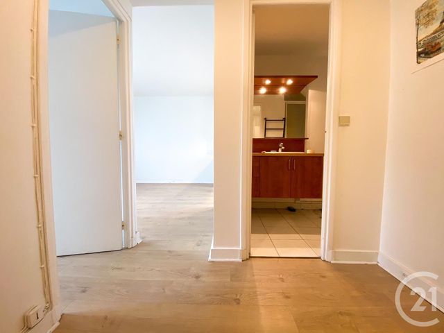 Appartement F2 à louer - 2 pièces - 40.01 m2 - PARIS - 75016 - ILE-DE-FRANCE - Century 21 Via Conseil 16Ème