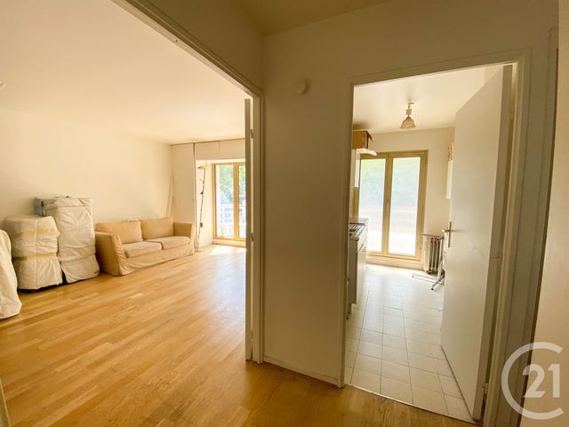 Afficher la photo en grand Appartement F2 à vendre - 2 pièces - 48.0 m2 - PARIS - 75016 - ILE-DE-FRANCE - Century 21 Via Conseil 16Ème