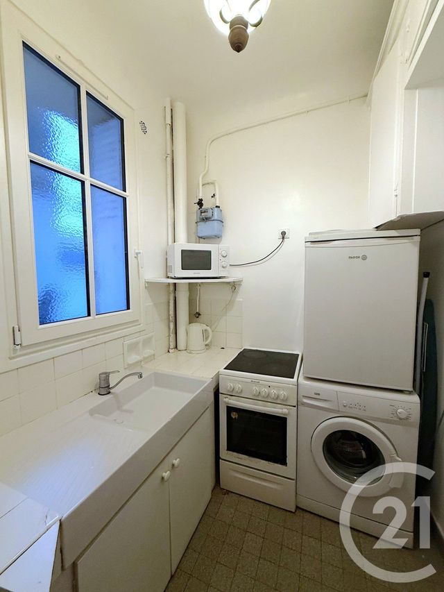 Appartement Studio à vendre - 1 pièce - 30.0 m2 - PARIS - 75016 - ILE-DE-FRANCE - Century 21 Via Conseil 16Ème