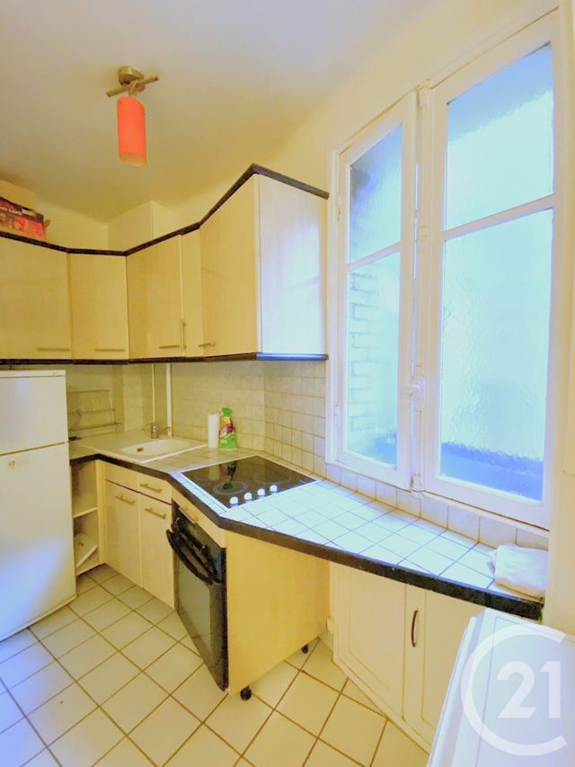 Appartement F1 à vendre - 1 pièce - 29.63 m2 - PARIS - 75016 - ILE-DE-FRANCE - Century 21 Via Conseil 16Ème