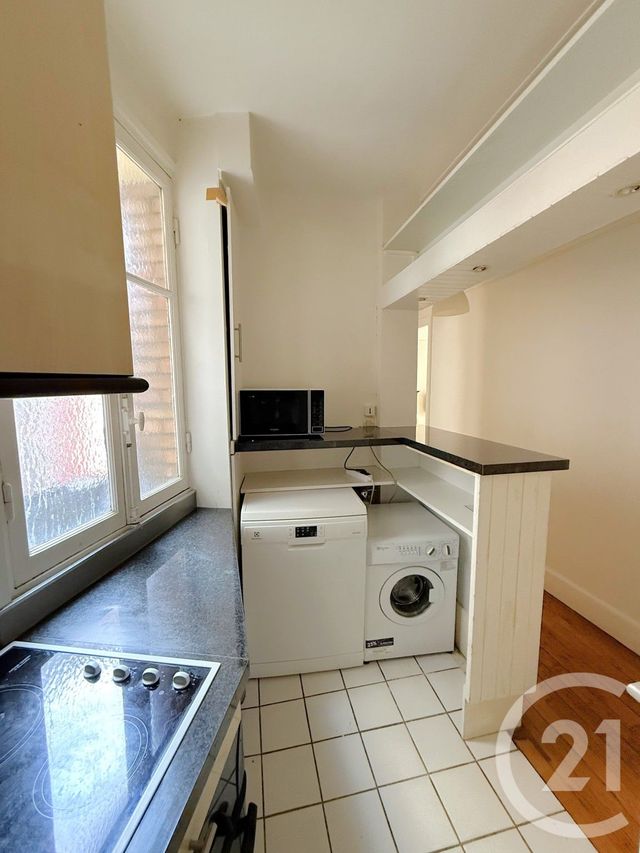 Appartement F1 à vendre - 1 pièce - 29.63 m2 - PARIS - 75016 - ILE-DE-FRANCE - Century 21 Via Conseil 16Ème