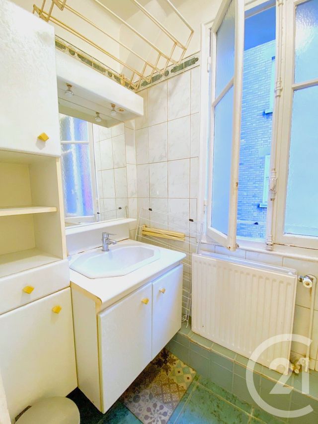 Appartement F1 à vendre - 1 pièce - 29.63 m2 - PARIS - 75016 - ILE-DE-FRANCE - Century 21 Via Conseil 16Ème