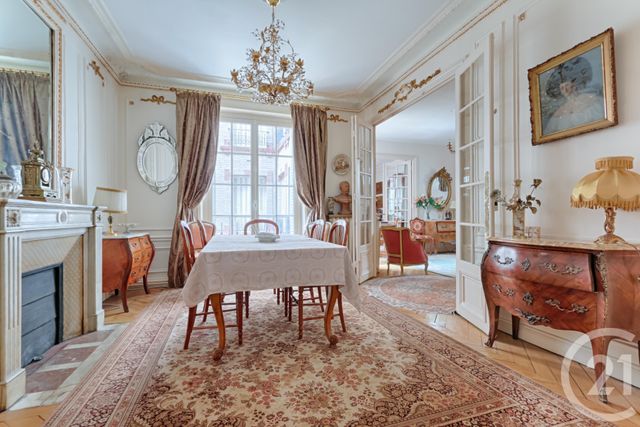 Afficher la photo en grand Appartement F3 à vendre - 3 pièces - 84.24 m2 - PARIS - 75016 - ILE-DE-FRANCE - Century 21 Via Conseil 16Ème