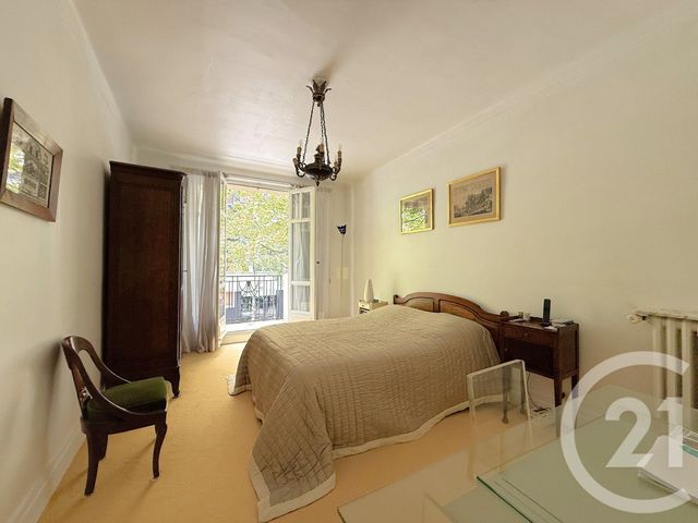 Appartement F4 à vendre - 4 pièces - 108.73 m2 - PARIS - 75016 - ILE-DE-FRANCE - Century 21 Via Conseil 16Ème