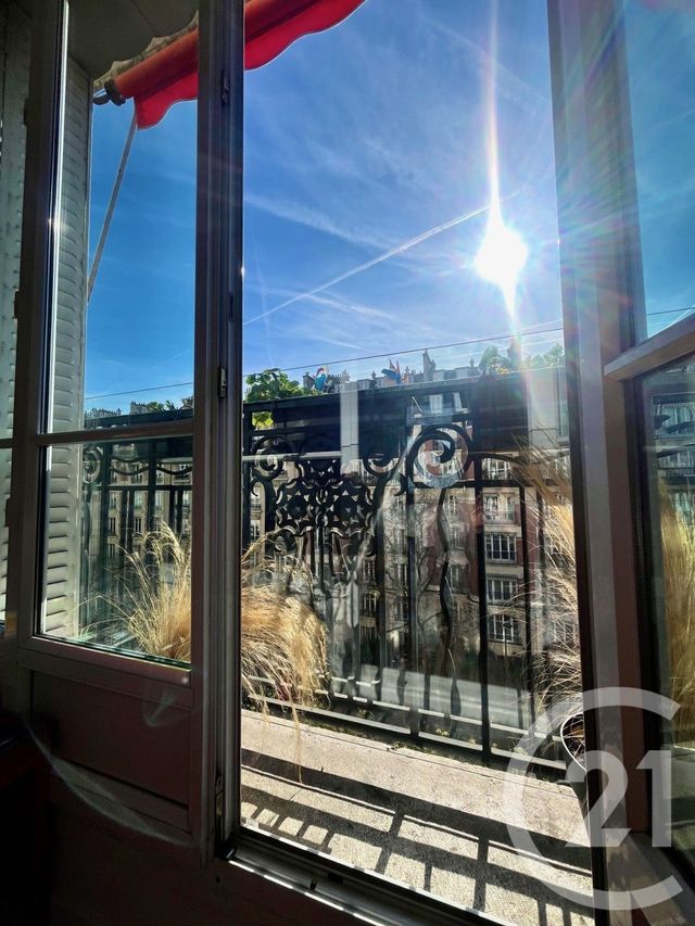 Appartement F4 à vendre - 3 pièces - 70.1 m2 - PARIS - 75016 - ILE-DE-FRANCE - Century 21 Via Conseil 16Ème
