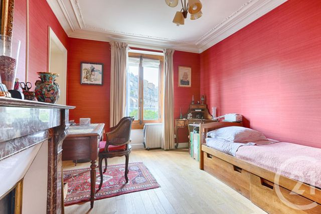 appartement à vendre - 5 pièces - 81.0 m2 - PARIS - 75016 - ILE-DE-FRANCE - Century 21 Via Conseil 16Ème