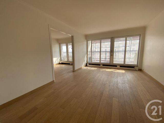 Appartement F3 à vendre - 3 pièces - 88.0 m2 - PARIS - 75016 - ILE-DE-FRANCE - Century 21 Via Conseil 16Ème