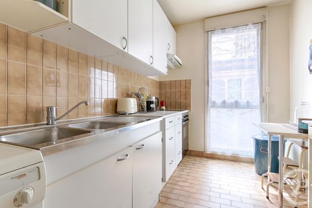 Afficher la photo en grand appartement à vendre - 3 pièces - 68.15 m2 - PARIS - 75013 - ILE-DE-FRANCE - Century 21 Via Conseil 16Ème