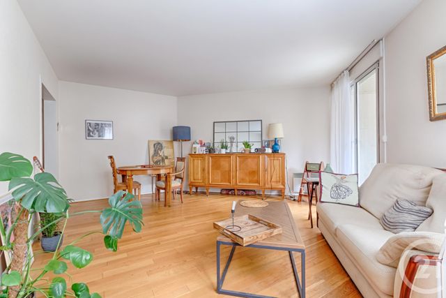 Afficher la photo en grand appartement à vendre - 3 pièces - 68.15 m2 - PARIS - 75013 - ILE-DE-FRANCE - Century 21 Via Conseil 16Ème
