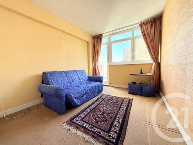 Appartement F5 à vendre - 5 pièces - 101.52 m2 - PARIS - 75016 - ILE-DE-FRANCE - Century 21 Via Conseil 16Ème