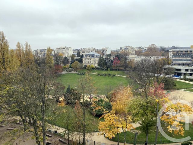  - PARIS - 