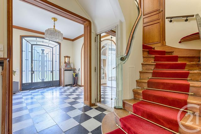 appartement à vendre - 7 pièces - 285.0 m2 - PARIS - 75016 - ILE-DE-FRANCE - Century 21 Via Conseil 16Ème