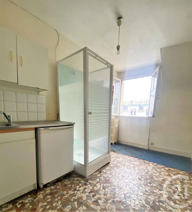 Chambre à vendre - 1 pièce - 8.7 m2 - PARIS - 75016 - ILE-DE-FRANCE - Century 21 Via Conseil 16Ème