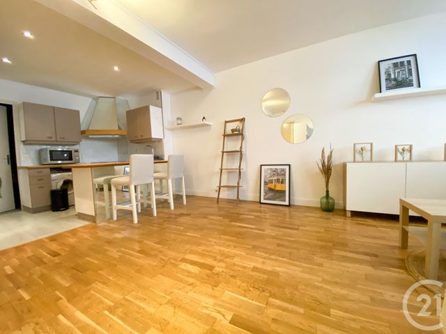 Appartement F1 à louer - 1 pièce - 39.0 m2 - PARIS - 75016 - ILE-DE-FRANCE - Century 21 Via Conseil 16Ème