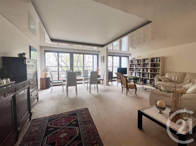 Appartement F4 à vendre - 4 pièces - 99.75 m2 - PARIS - 75016 - ILE-DE-FRANCE - Century 21 Via Conseil 16Ème